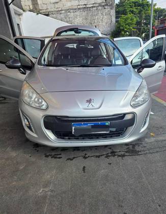 PEUGEOT 308 1.6 GRIFFE THP 16V GASOLINA 4P AUTOMÁTICO PEUGEOT 308 1.6 GRIFFE THP 16V GASOLINA 4P AUTOMÁTICO
